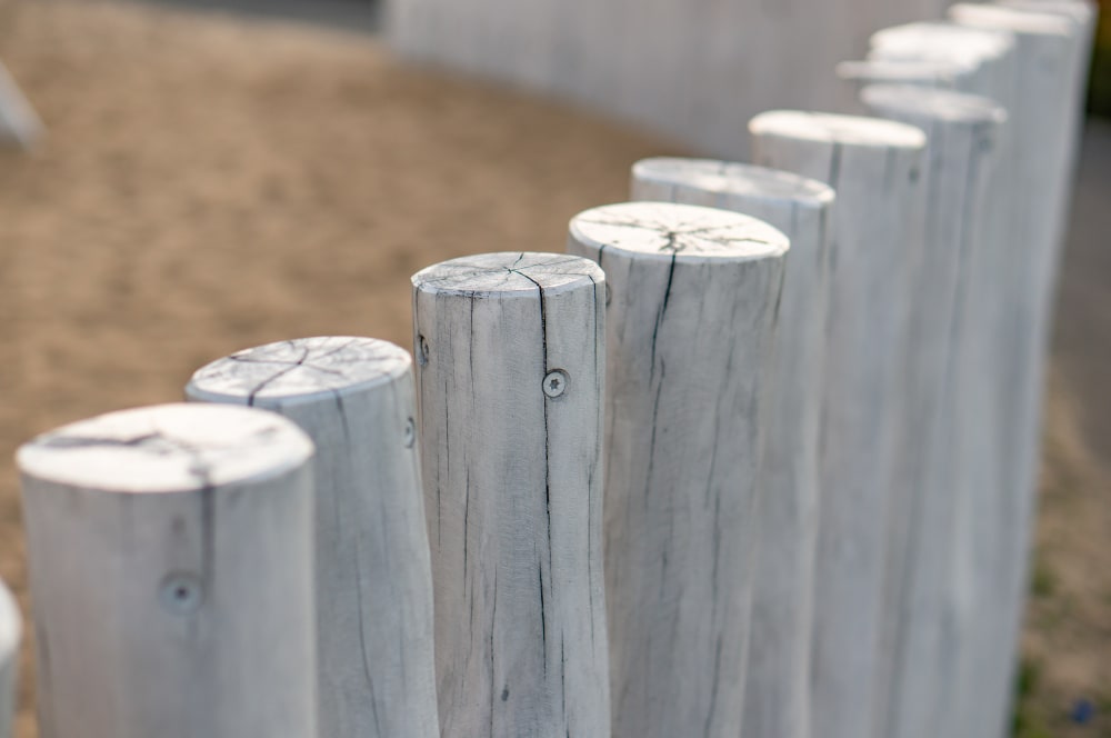poste de madera 
